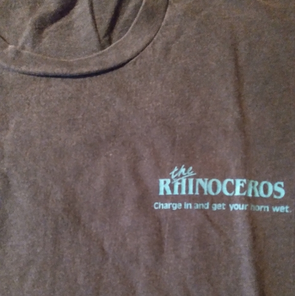 T-SHIRT - Picture 2 of 4